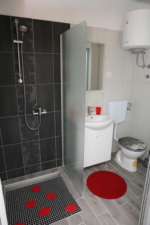 Apartments & Room Dijana تروغير الغرفة الصورة